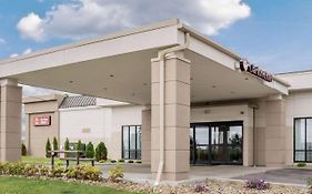 Clarion Hotel Beachwood Ohio